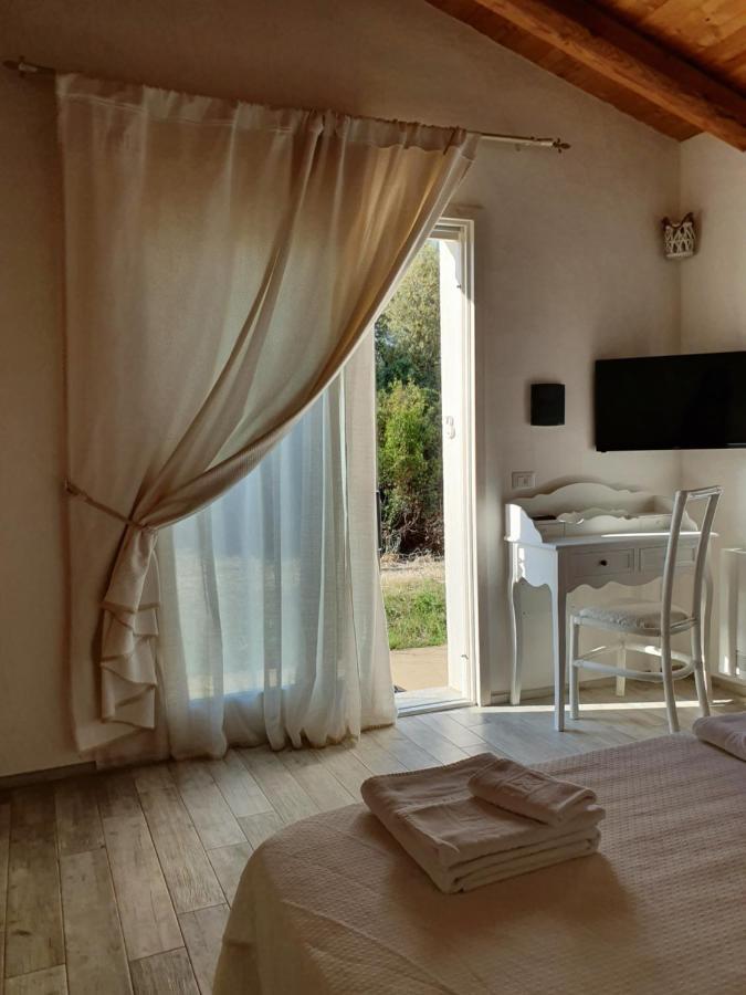 Nacchinono Bed & Breakfast ออลเบีย ภายนอก รูปภาพ